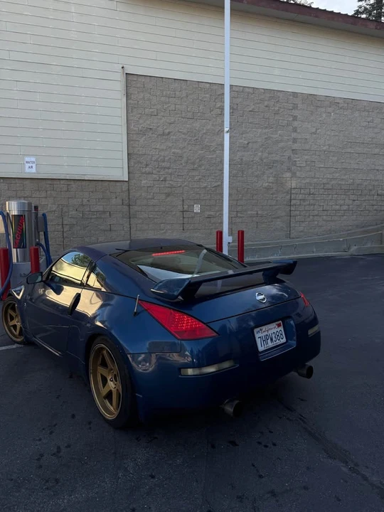 2003 Nissan 350Z 5th Gen - Image 2 of 4