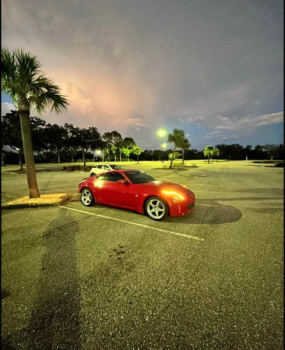 2003 Nissan 350Z 5th Gen - Image 2 of 11