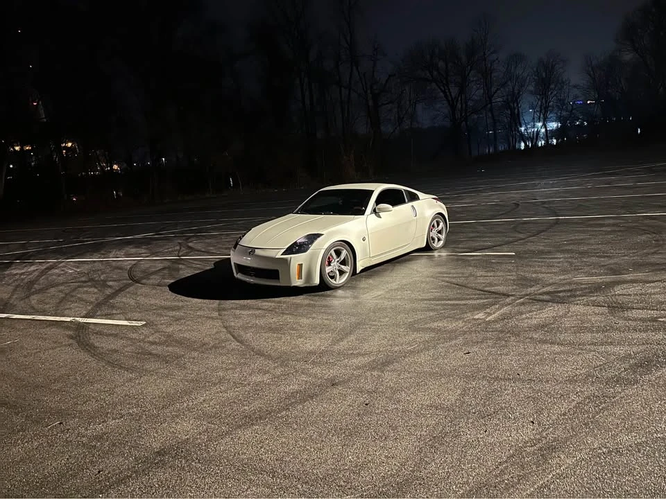 2003 Nissan 350Z 5th Gen - Image 9 of 9