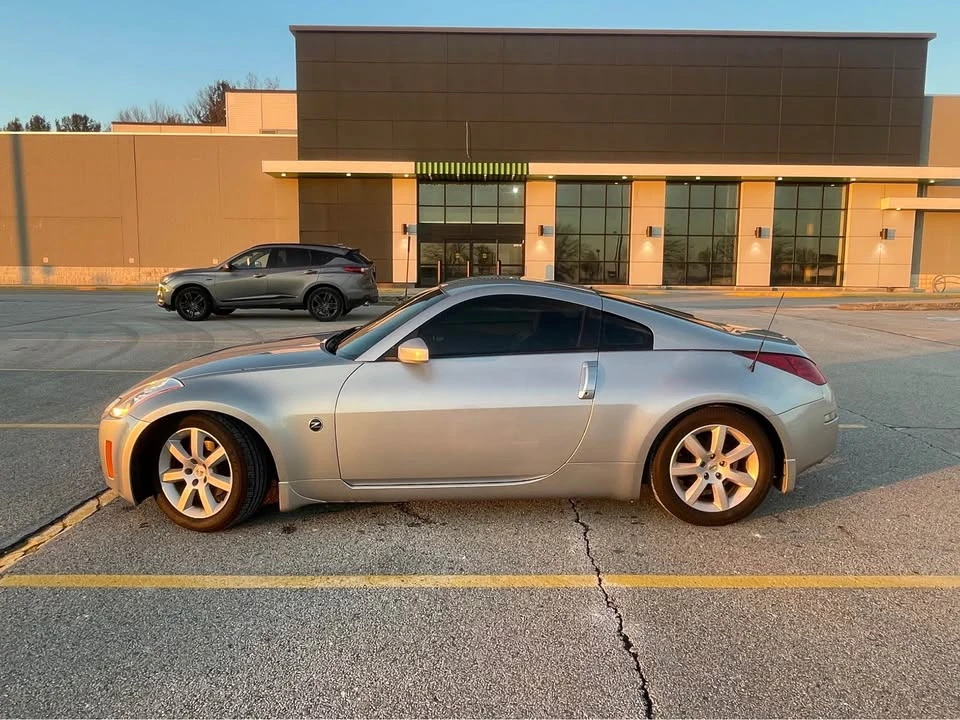 2003 Nissan 350Z 5th Gen - Image 10 of 20