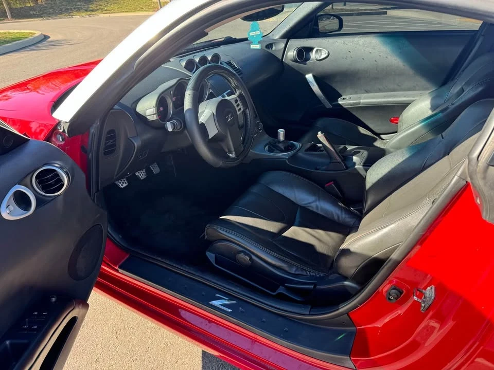 2003 Nissan 350Z 5th Gen - Image 5 of 5