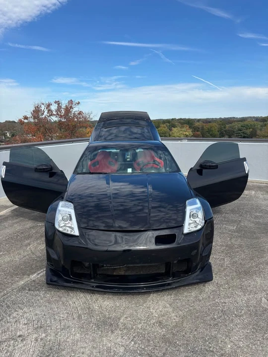 2003 Nissan 350Z 5th Gen - Image 2 of 12