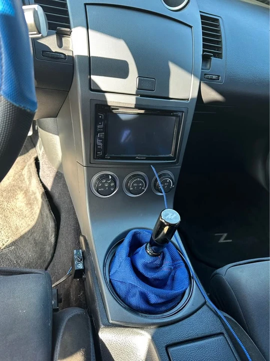 2003 Nissan 350Z 5th Gen - Image 9 of 11