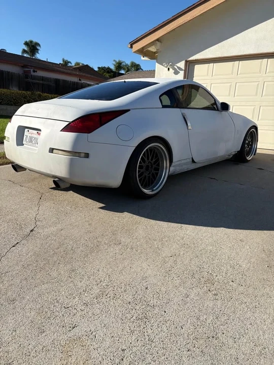 2003 Nissan 350Z 5th Gen - Image 4 of 5