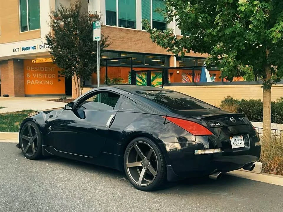 2003 Nissan 350Z 5th Gen - Image 2 of 11
