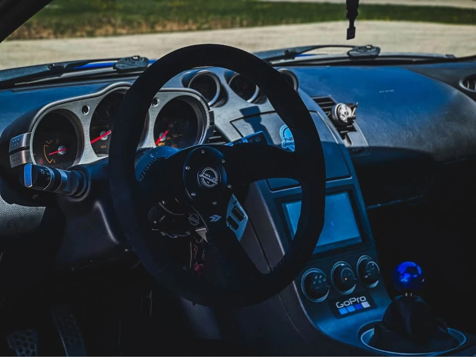2003 Nissan 350Z 5th Gen - Image 10 of 12