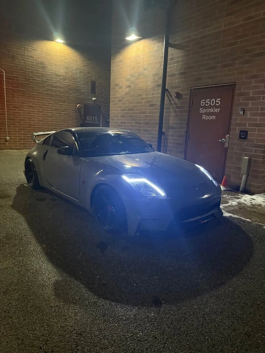 2003 Nissan 350Z 5th Gen - Image 3 of 8