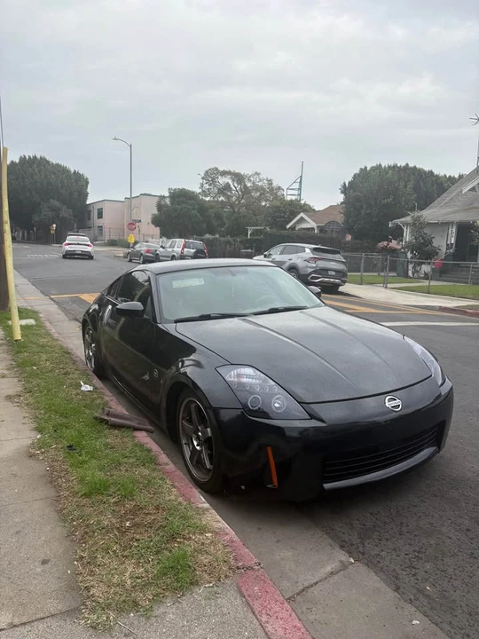 2003 Nissan 350Z 5th Gen - Image 11 of 17