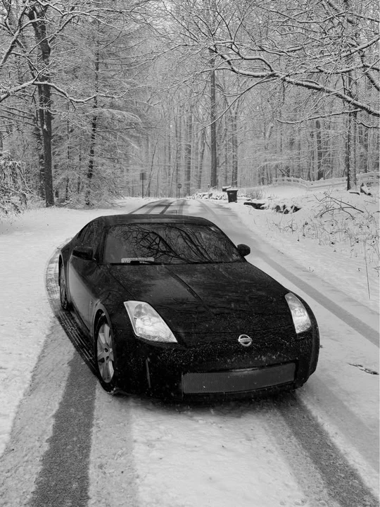 2003 Nissan 350Z 5th Gen - Image 5 of 5