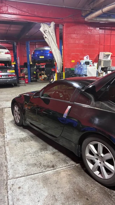 2003 Nissan 350Z 5th Gen - Image 5 of 10