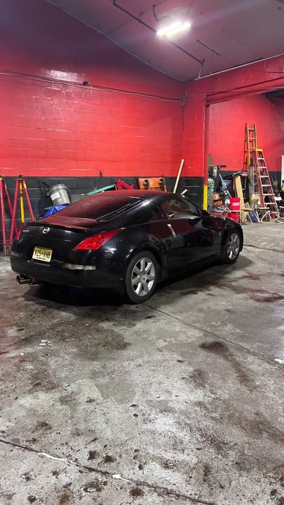 2003 Nissan 350Z 5th Gen - Image 2 of 10