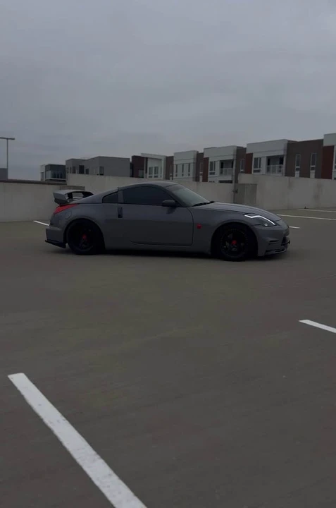 2003 Nissan 350Z 5th Gen - Image 4 of 8