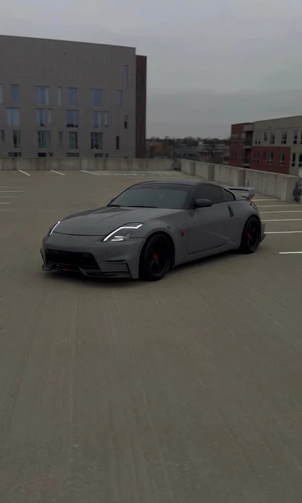 2003 Nissan 350Z 5th Gen - Image 2 of 8