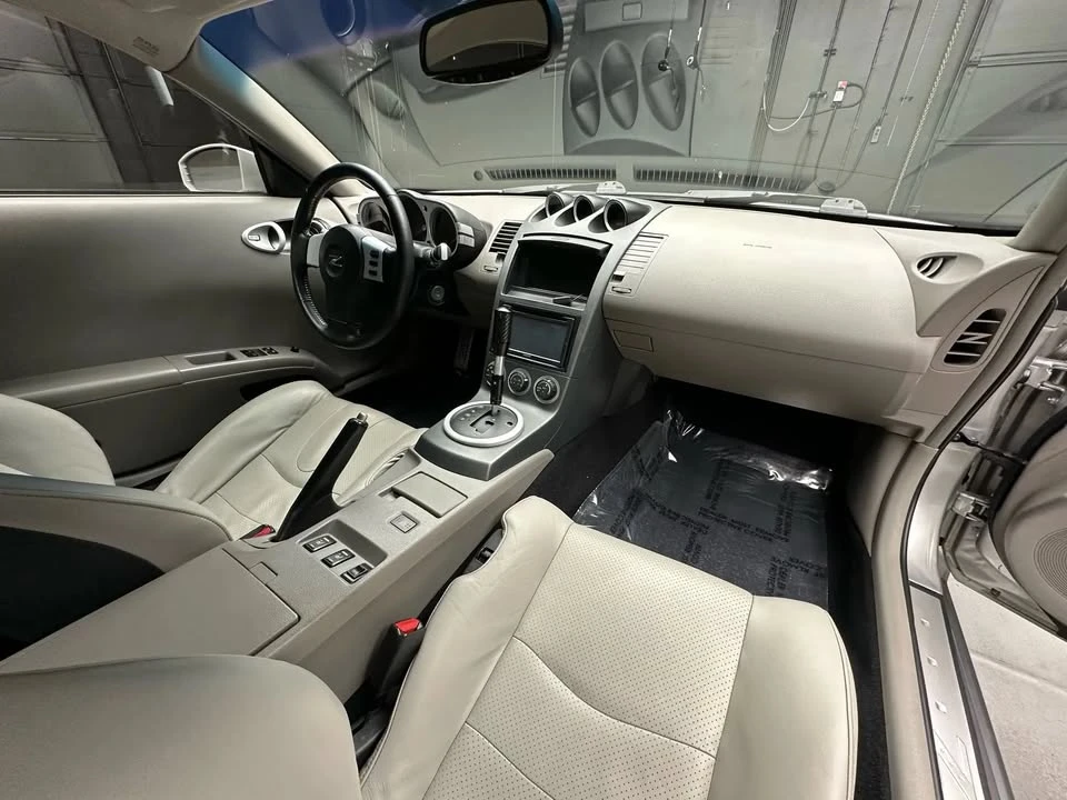 2003 Nissan 350Z 5th Gen - Image 11 of 19