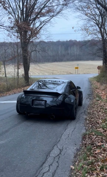 2003 Nissan 350Z 5th Gen - Image 2 of 6