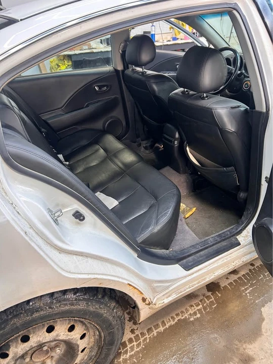 2003 Nissan Altima 3rd Gen - Image 13 of 19