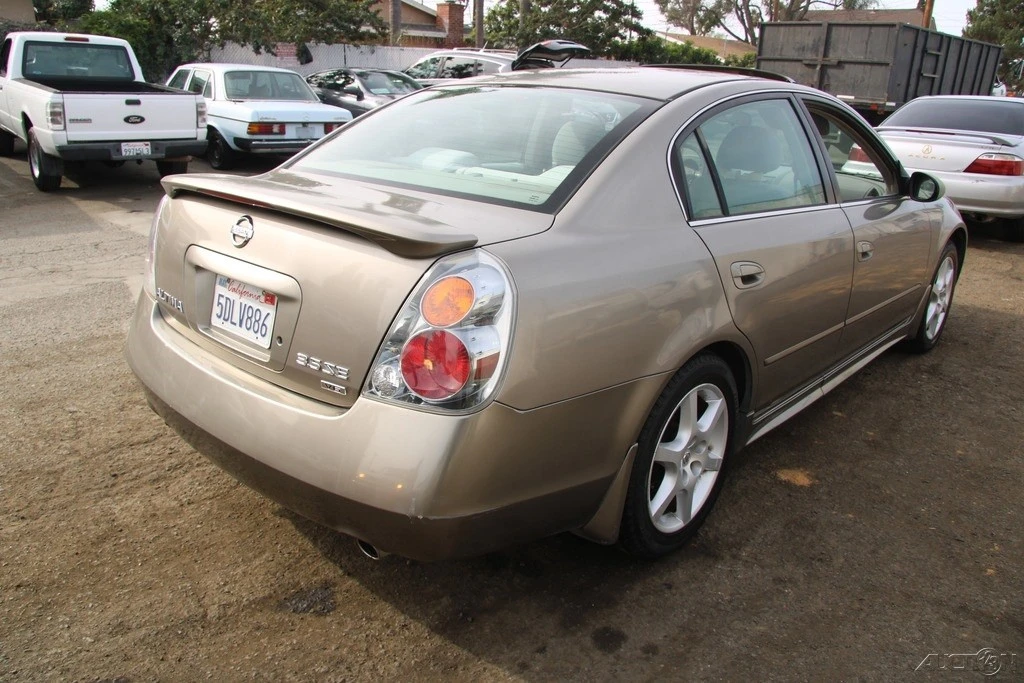 2003 Nissan Altima 3rd Gen - Image 6 of 21