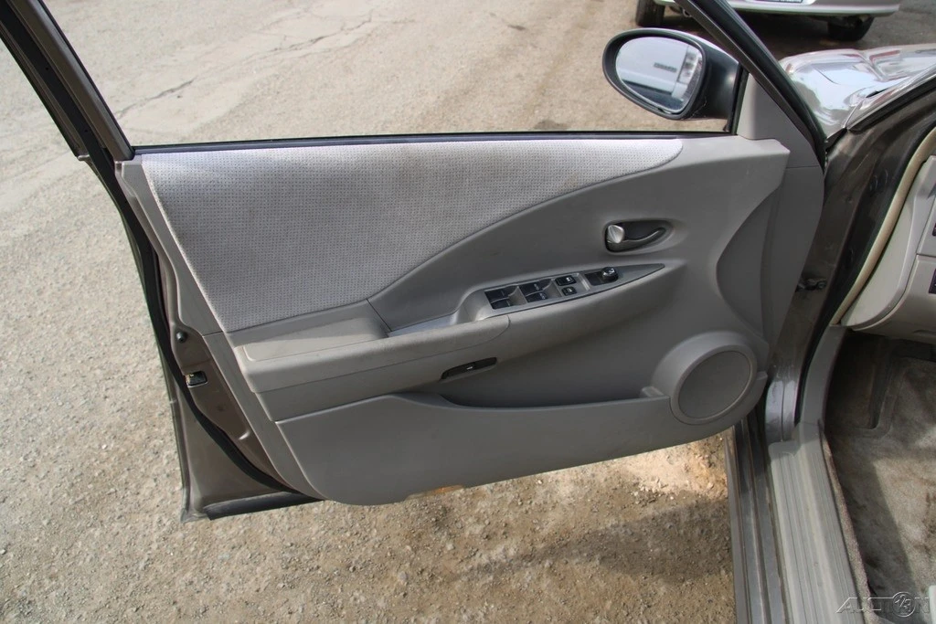 2003 Nissan Altima 3rd Gen - Image 12 of 21