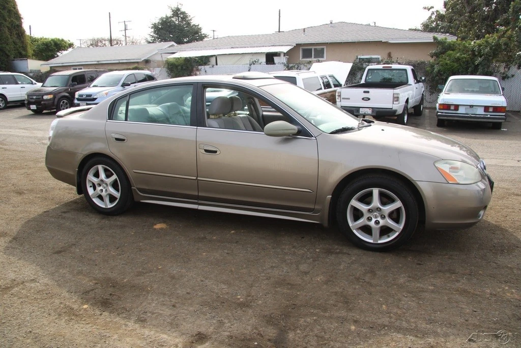 2003 Nissan Altima 3rd Gen - Image 7 of 21