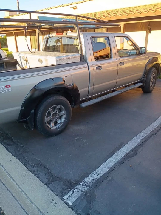 2003 Nissan Frontier 1st Gen - Image 3 of 4