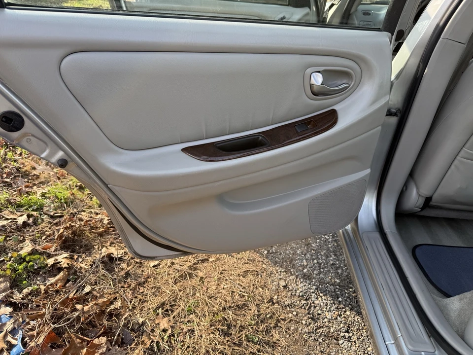 2003 Nissan Maxima 5th Gen - Image 14 of 14