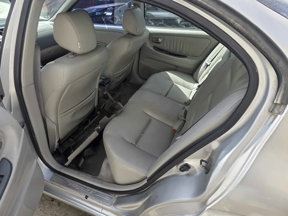2003 Nissan Maxima 5th Gen - Image 4 of 13