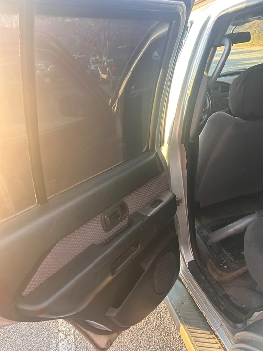 2003 Nissan Pathfinder 2nd Gen - Image 11 of 11