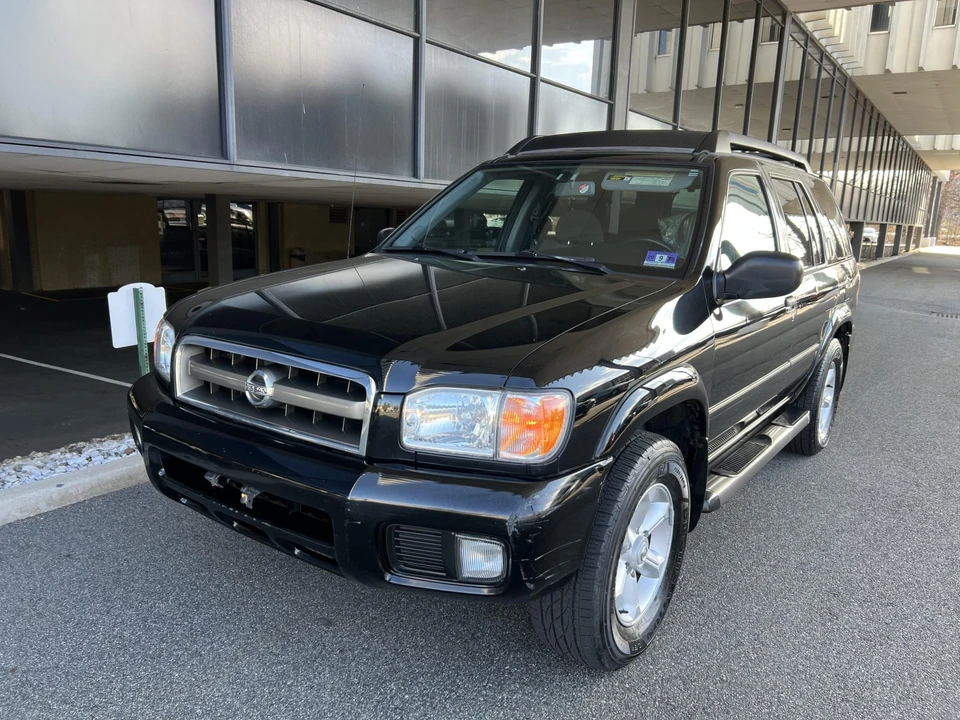 2003 Nissan Pathfinder 2nd Gen - Image 3 of 31