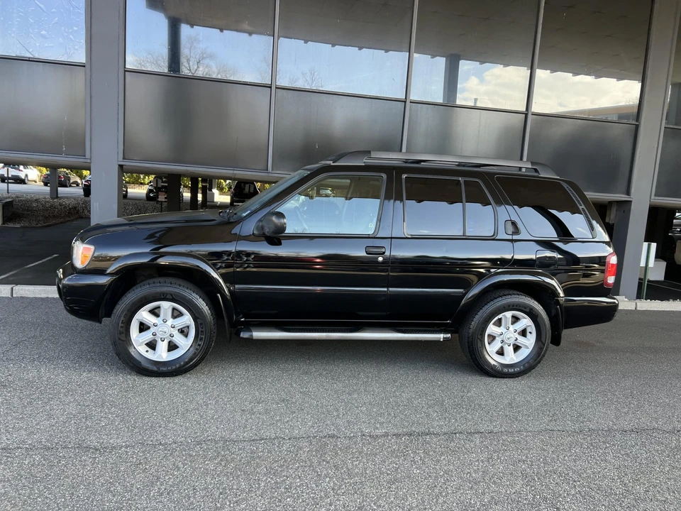 2003 Nissan Pathfinder 2nd Gen - Image 10 of 31