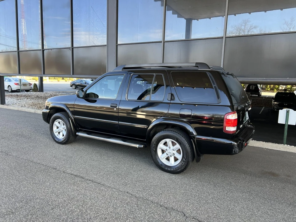 2003 Nissan Pathfinder 2nd Gen - Image 13 of 31