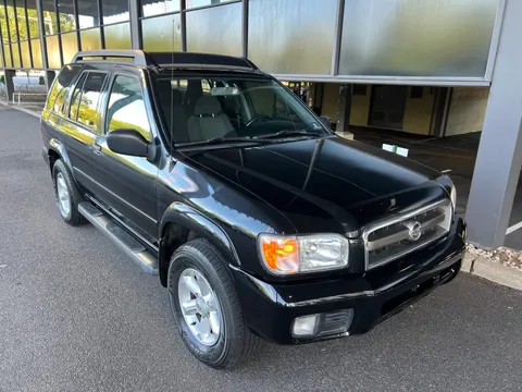 2003 Nissan Pathfinder SE 4WD