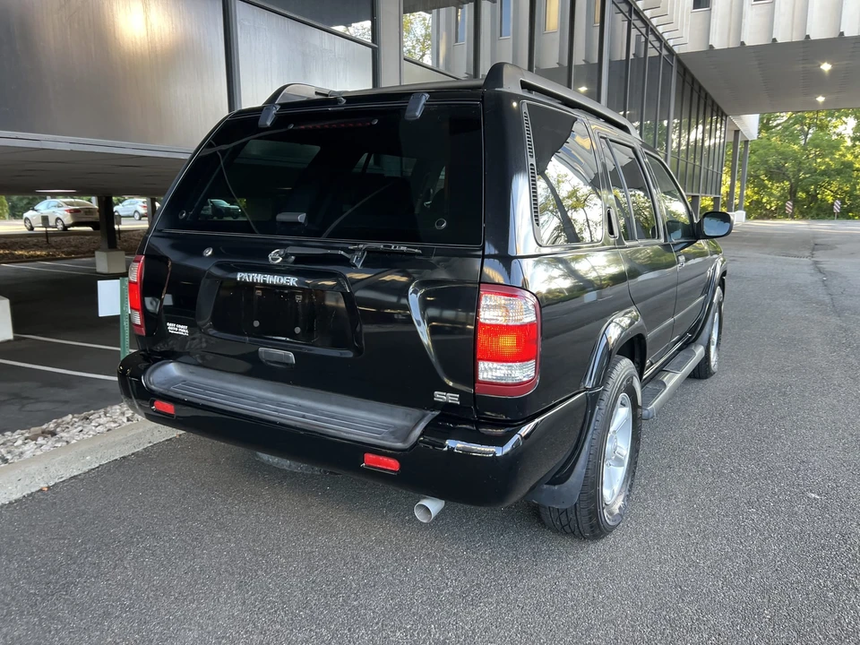 2003 Nissan Pathfinder 2nd Gen - Image 21 of 31