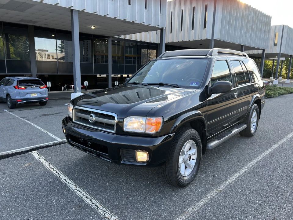 2003 Nissan Pathfinder 2nd Gen - Image 4 of 31