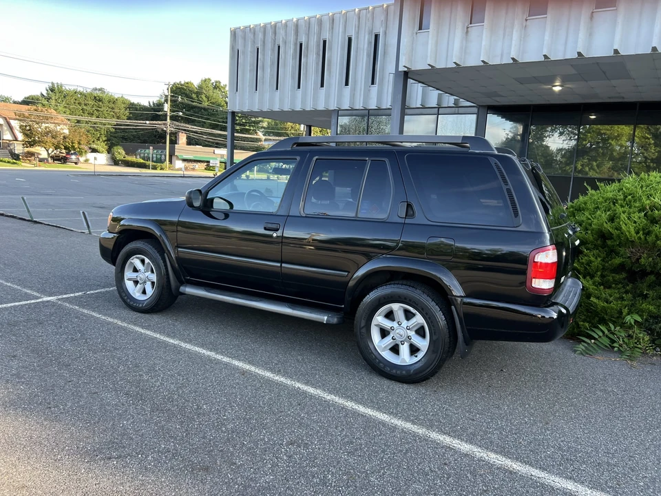 2003 Nissan Pathfinder 2nd Gen - Image 14 of 31