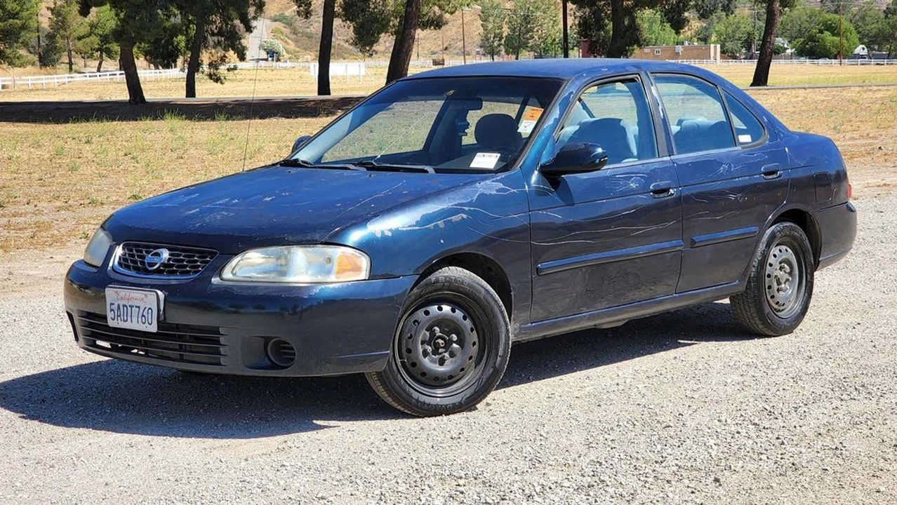 2003 Nissan Sentra 5th Gen - Image 2 of 12