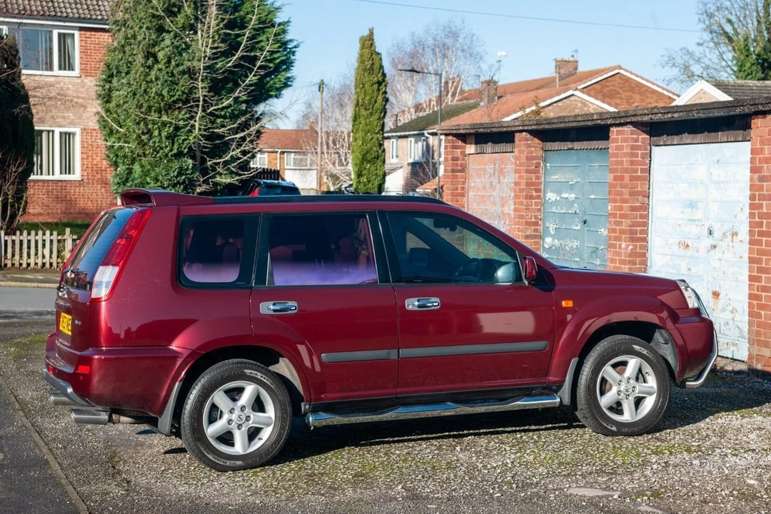 2003 Nissan - Image 8 of 30
