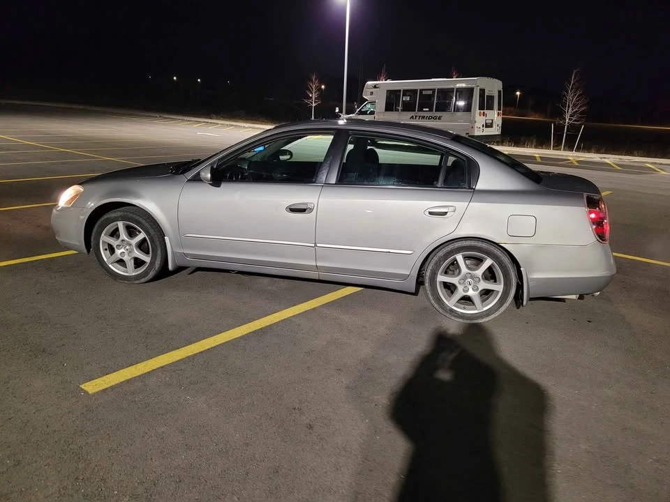2003 Nissan Altima 3rd Gen - Image 4 of 16