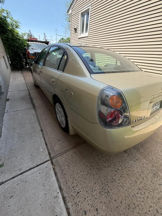 2003 Nissan Altima 3rd Gen - Image 5 of 7