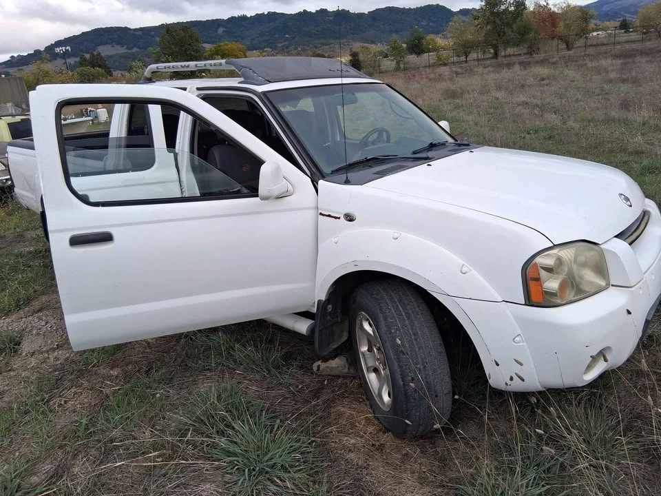 2003 Nissan Frontier 1st Gen - Image 3 of 9