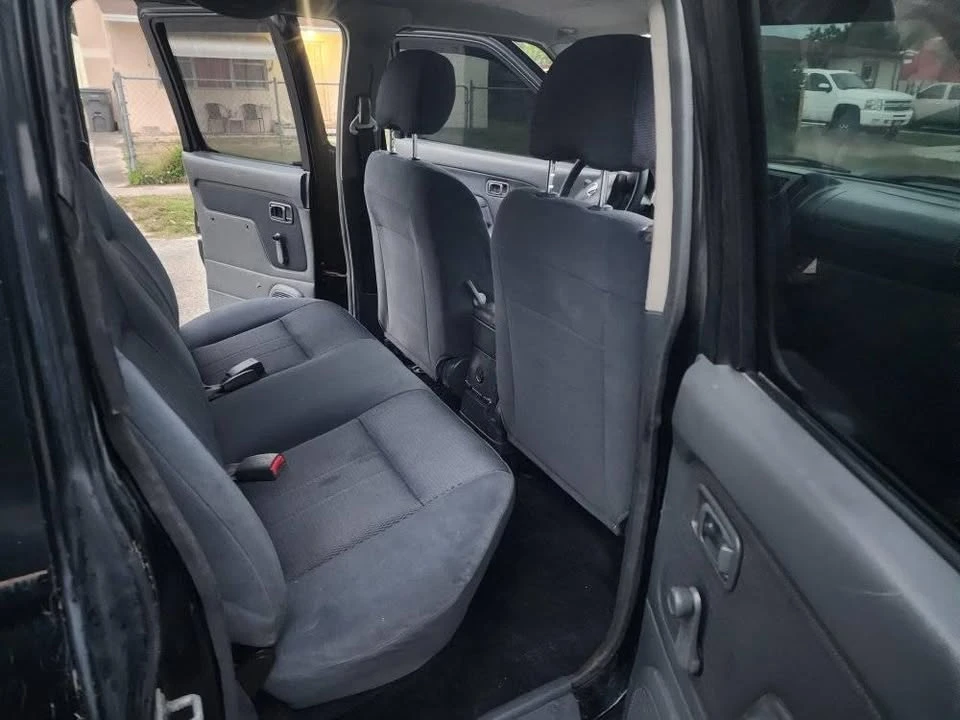 2003 Nissan Frontier 1st Gen - Image 8 of 10