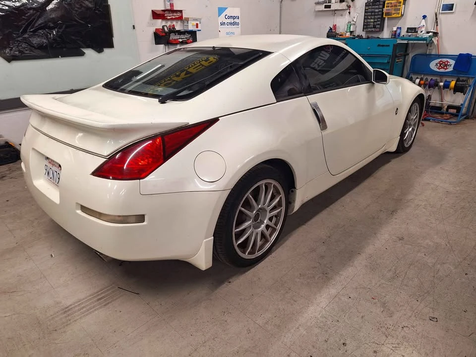 2003 Nissan 350Z 5th Gen - Image 4 of 11