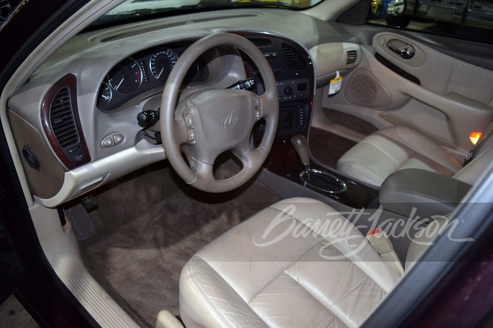 2003 Oldsmobile Aurora - Image 7 of 13