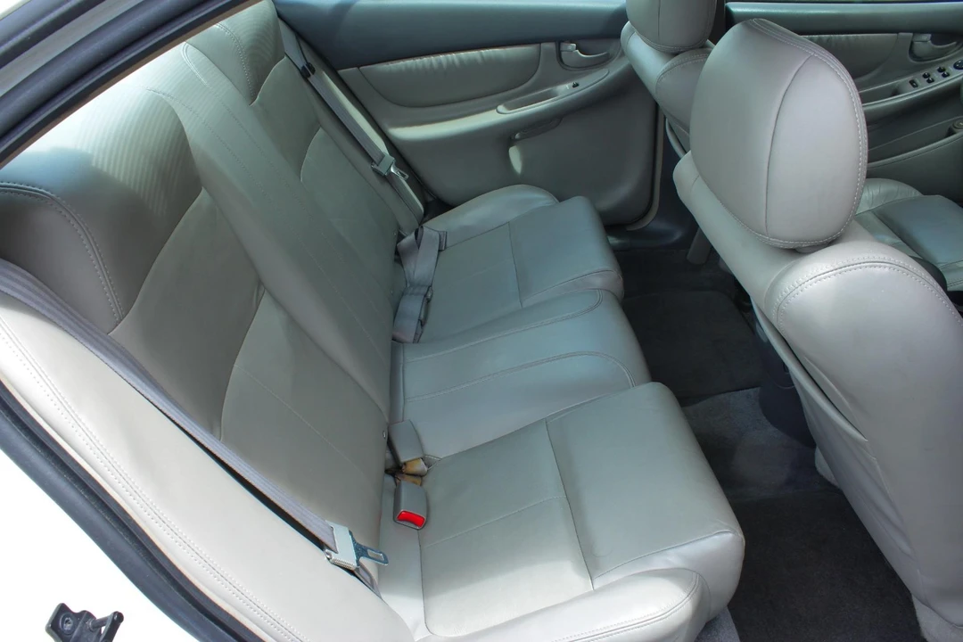 2003 Oldsmobile Alero - Image 13 of 21