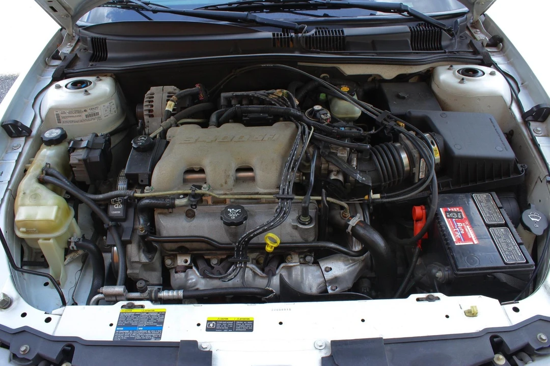 2003 Oldsmobile Alero - Image 14 of 21