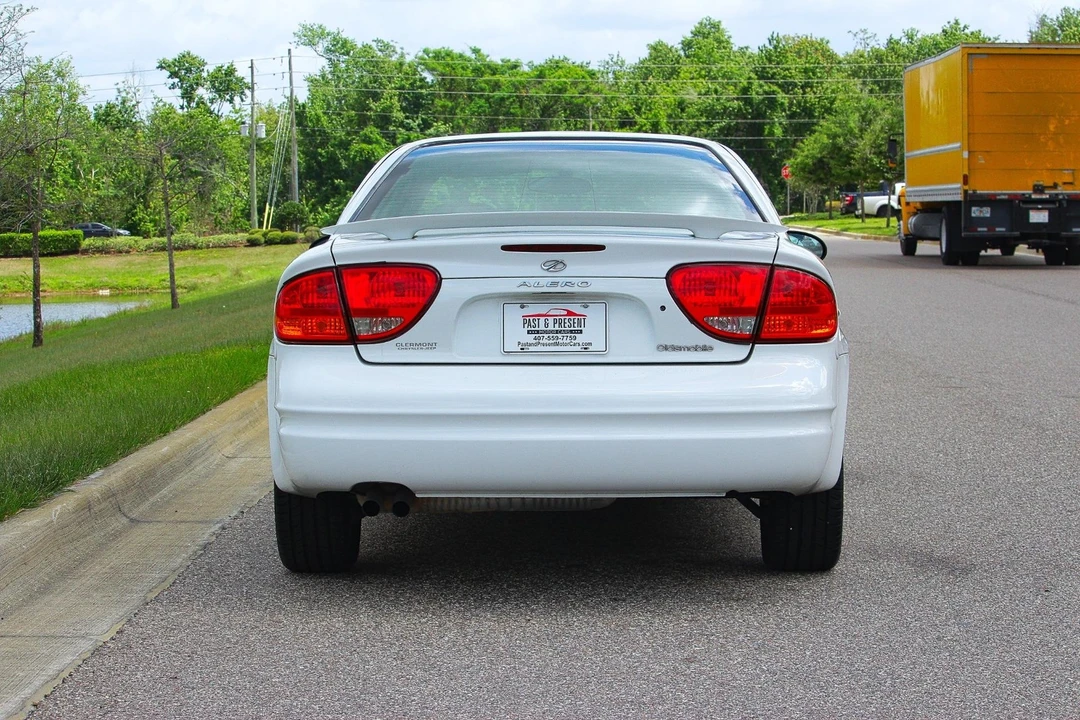 2003 Oldsmobile Alero - Image 5 of 21
