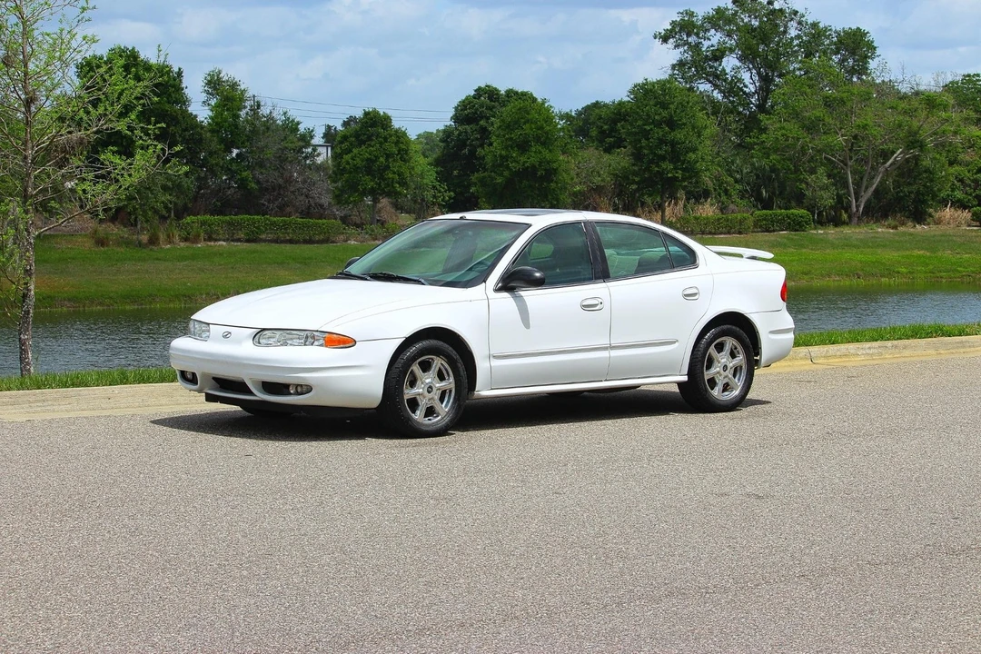 2003 Oldsmobile Alero - Image 21 of 21