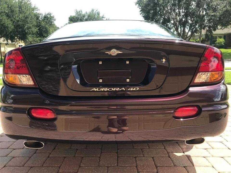 2003 Oldsmobile Aurora - Image 2 of 20