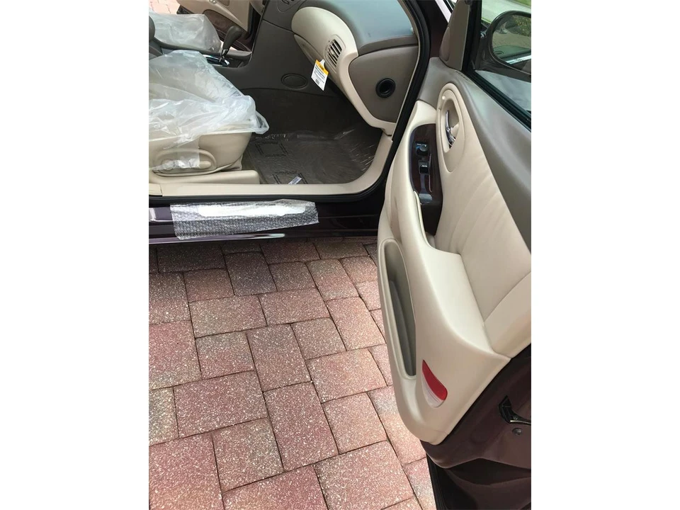 2003 Oldsmobile Aurora - Image 15 of 20