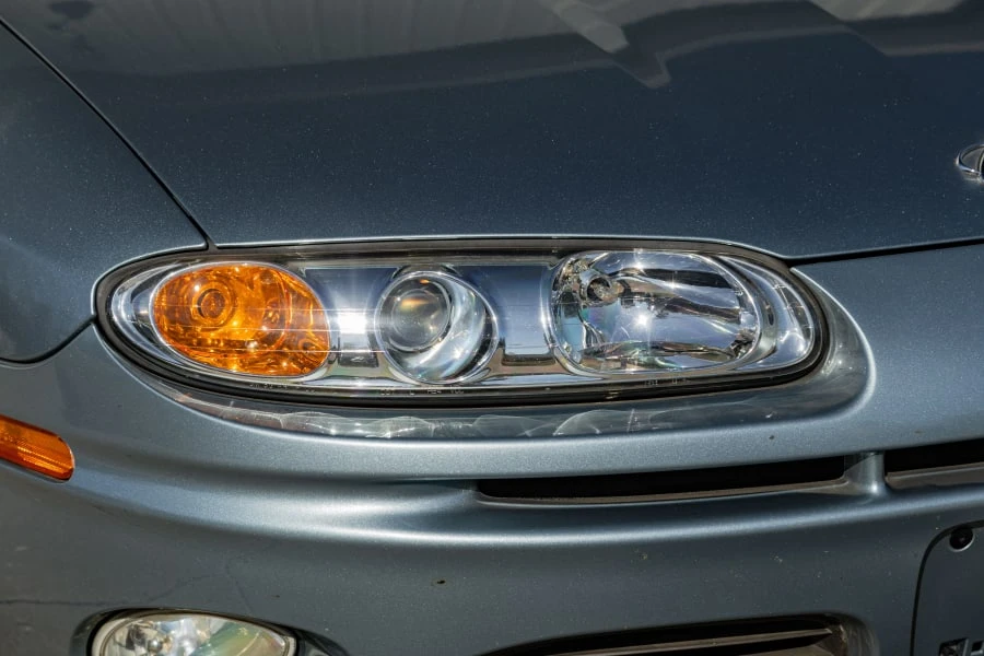 2003 Oldsmobile Aurora - Image 10 of 31