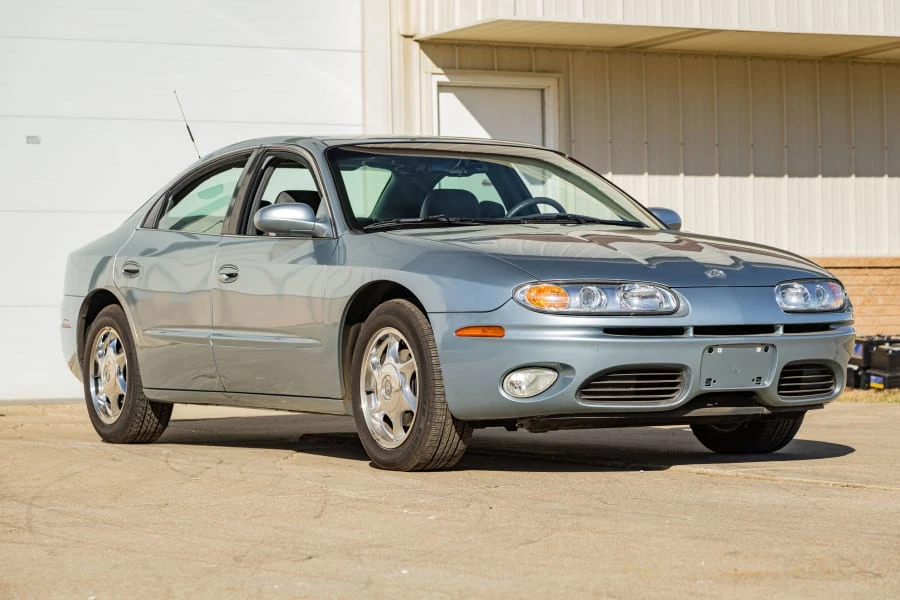 2003 Oldsmobile Aurora - Image 6 of 31